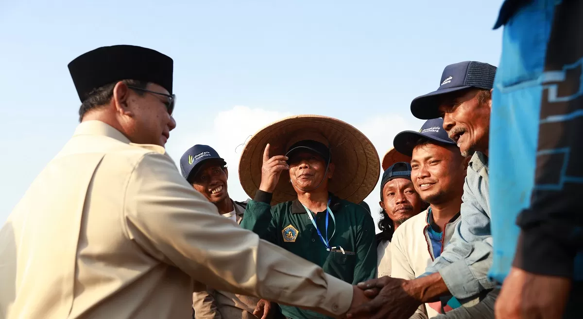 Presiden Prabowo mengajak seluruh elemen bangsa bersatu mempercepat pembangunan dengan memperkuat sektor pertanian nasional. (Dok. Bakom RI)