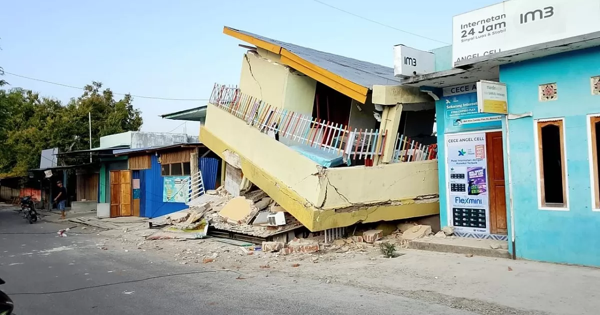 Gempa M7,7 mengguncang Flores, NTT, dengan kedalaman 15 kilometer. Kuatnya guncangan terasa di Labuan Bajo dan membuat masyarakat berhamburan keluar rumah demi keselamatan. (Dok. BPBD Kabupaten Manggarai)