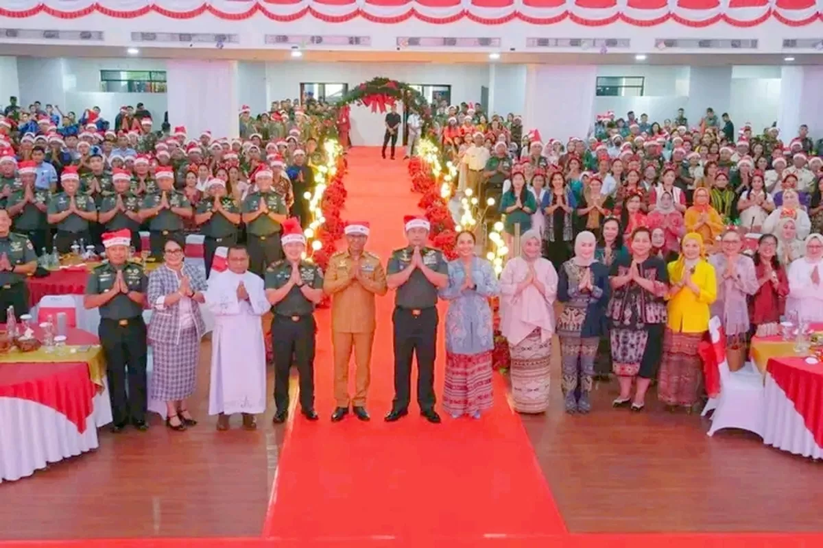 Wakil Gubernur NTT Hadiri Perayaan Natal Bersama Kepala Staf TNI AD (Foto:Biro Setda Prov NTT)