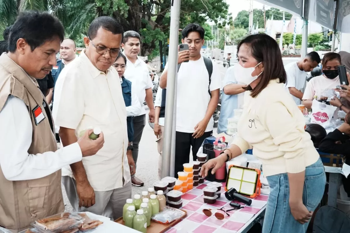 Gubernur Melki Bersama BPOM Intensifkan Pengawasan Takjil di Kota Kupang