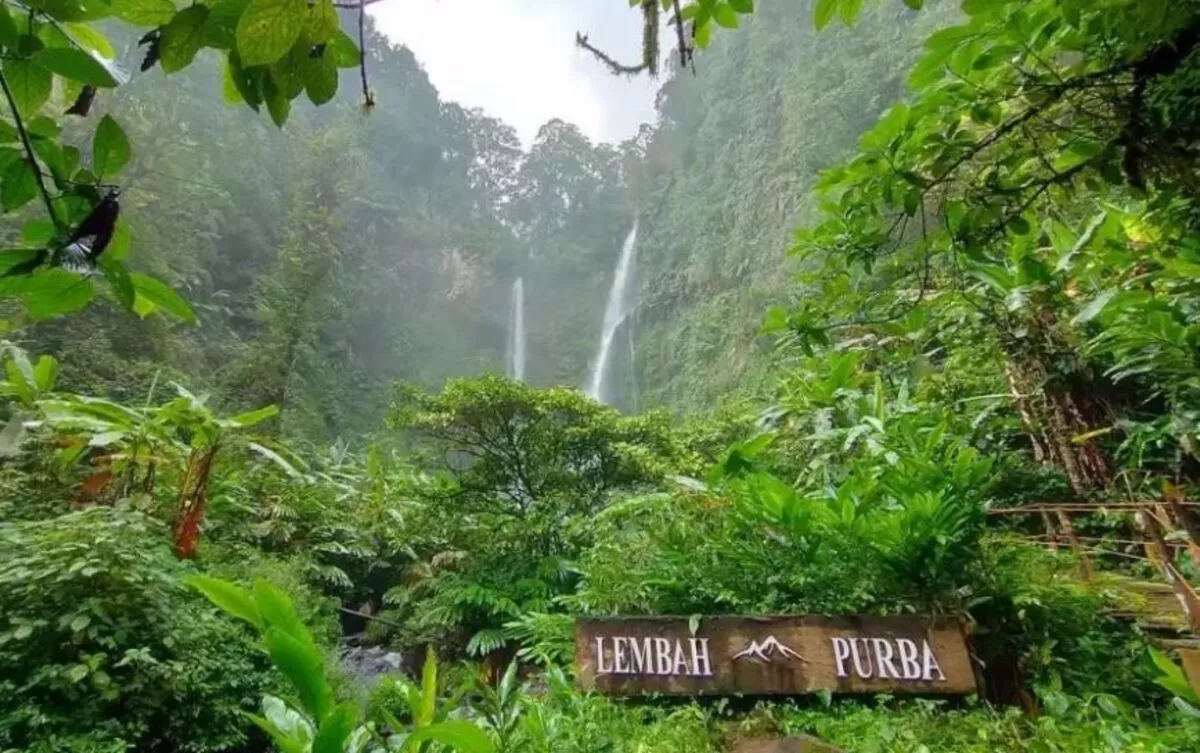 Ilustrasi: Lembah Purba di Sukabumi