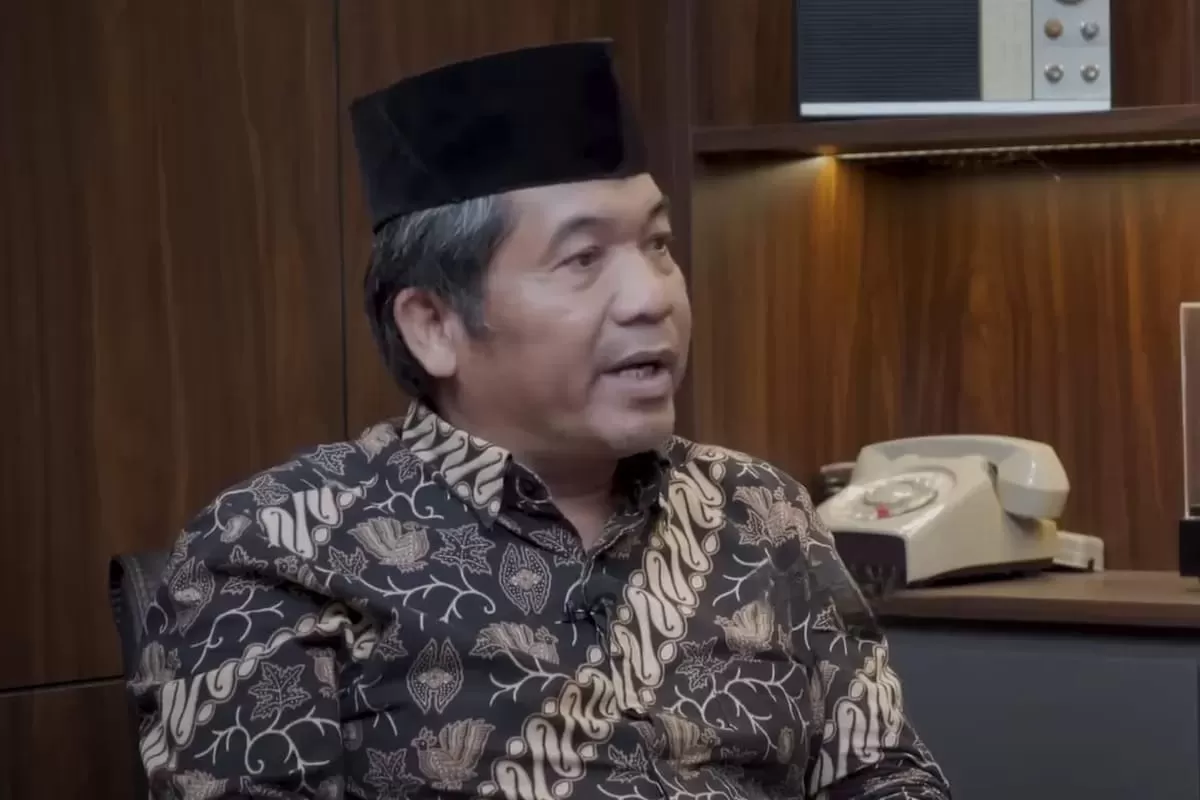 Pengamat politik Ray Rangkuti soroti tentang isu Pilkada lewat DPRD - WartaPesona.com (Kilat)