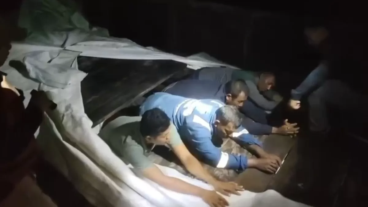 Melihat Aksi Sigap TNI AL Gagalkan Penyelundupan Timah Rp 12,5 M di Perairan Bangka - WartaPesona.com (WartaPesona.com)