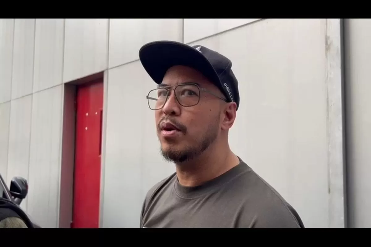 Sempat Ramai Kontroversi soal Show 'Mens Rea', Pandji Pragiwaksono Ngaku Kaget dan Klaim Hanya Sekadar Komedi - WartaPesona.com (Kompas Entertainment)