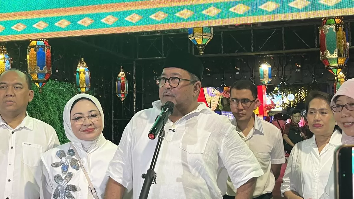 Ramai Dugaan Jukir di Tanah Abang Patok Tarif Rp100 Ribu per Kendaraan, Wagub DKI Sebut Wajar karena Setahun Sekali - WartaPesona.com (Liputan6.com)