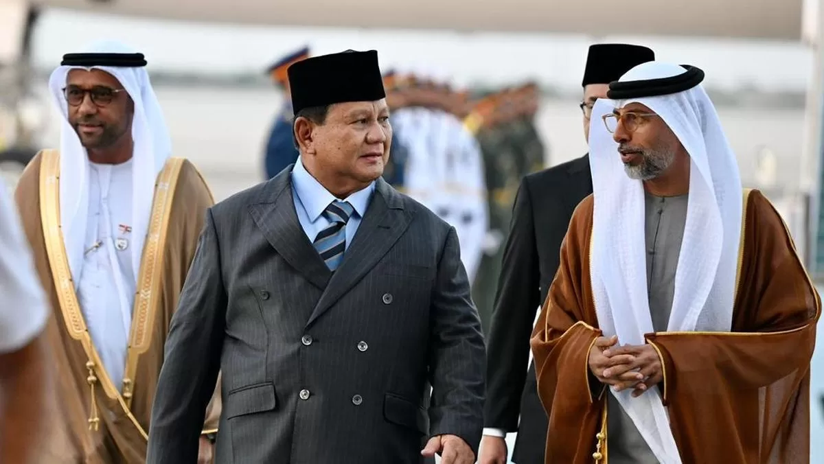 Prabowo Lanjutkan Agenda Diplomasi ke Abu Dhabi untuk Bertemu MBZ - WartaPesona.com (Detik News - detikcom)