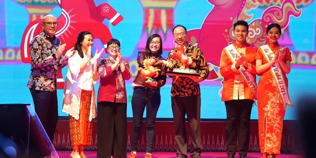 Diplomasi Kuda Api Indonesia-Tiongkok di Imlek Festival 2577 - WartaPesona.com (Nusra Inside)