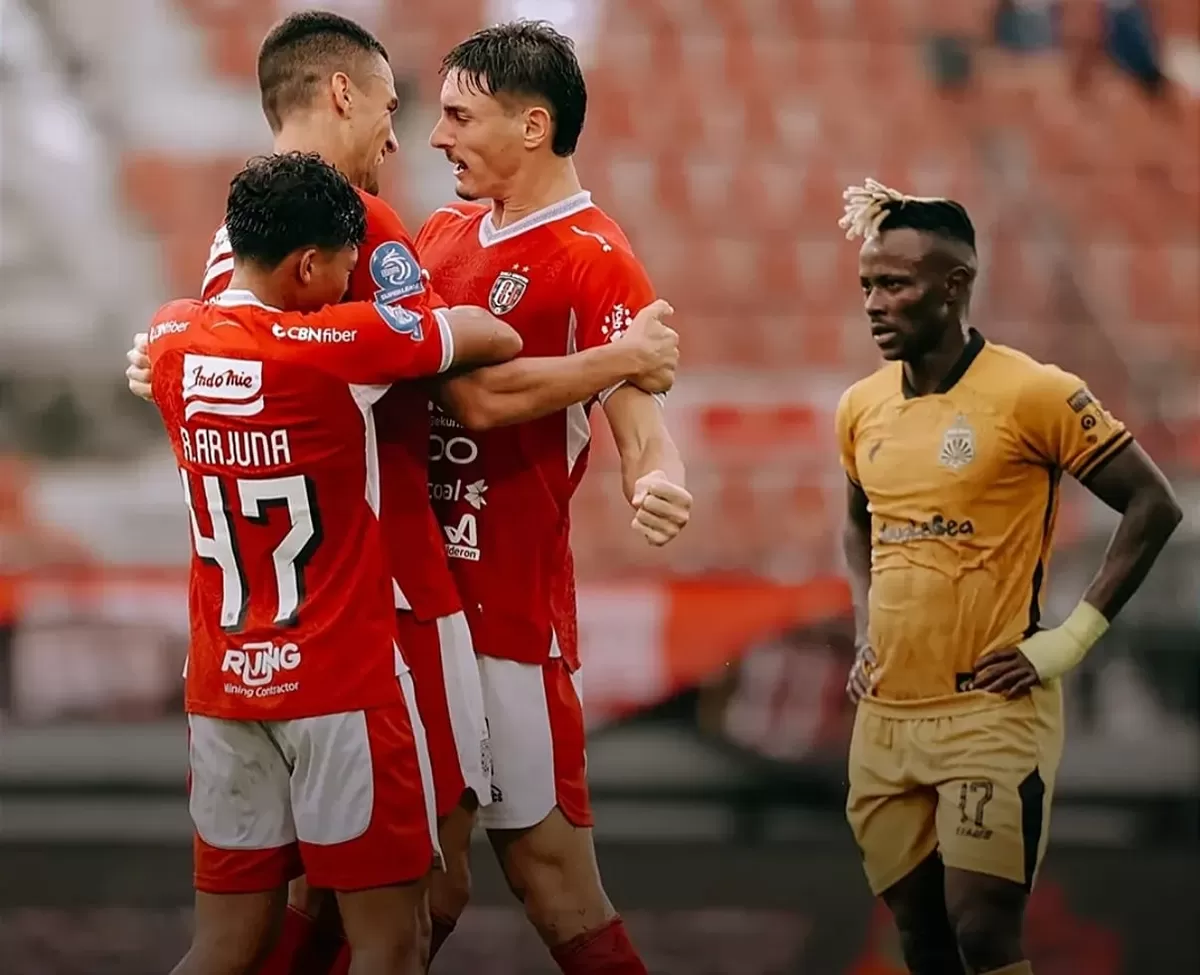 Pemain Bali United merayakan gol mereka ke gawang Bhayangkara FC Lampung. (Instagram @baliunitedfc) 