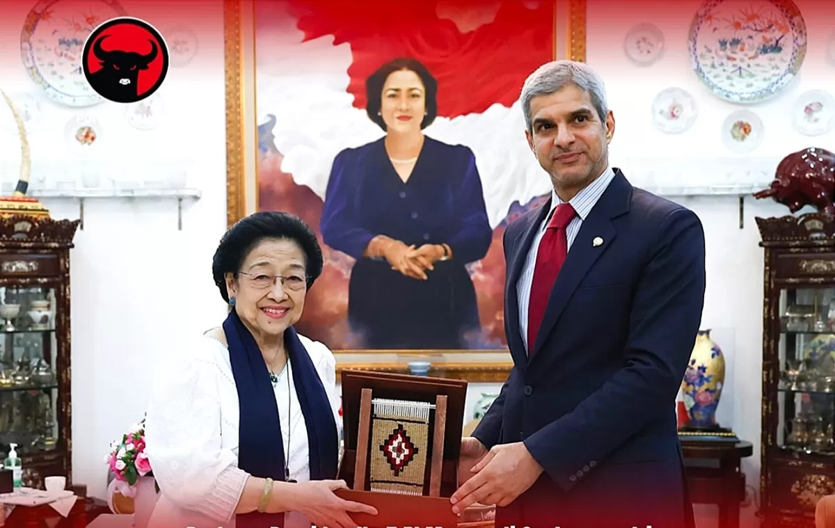 Megawati dan Duta Besar Kuwait Khalid Jassim Al-Yasin. (Instagram @pdiperjuangan)