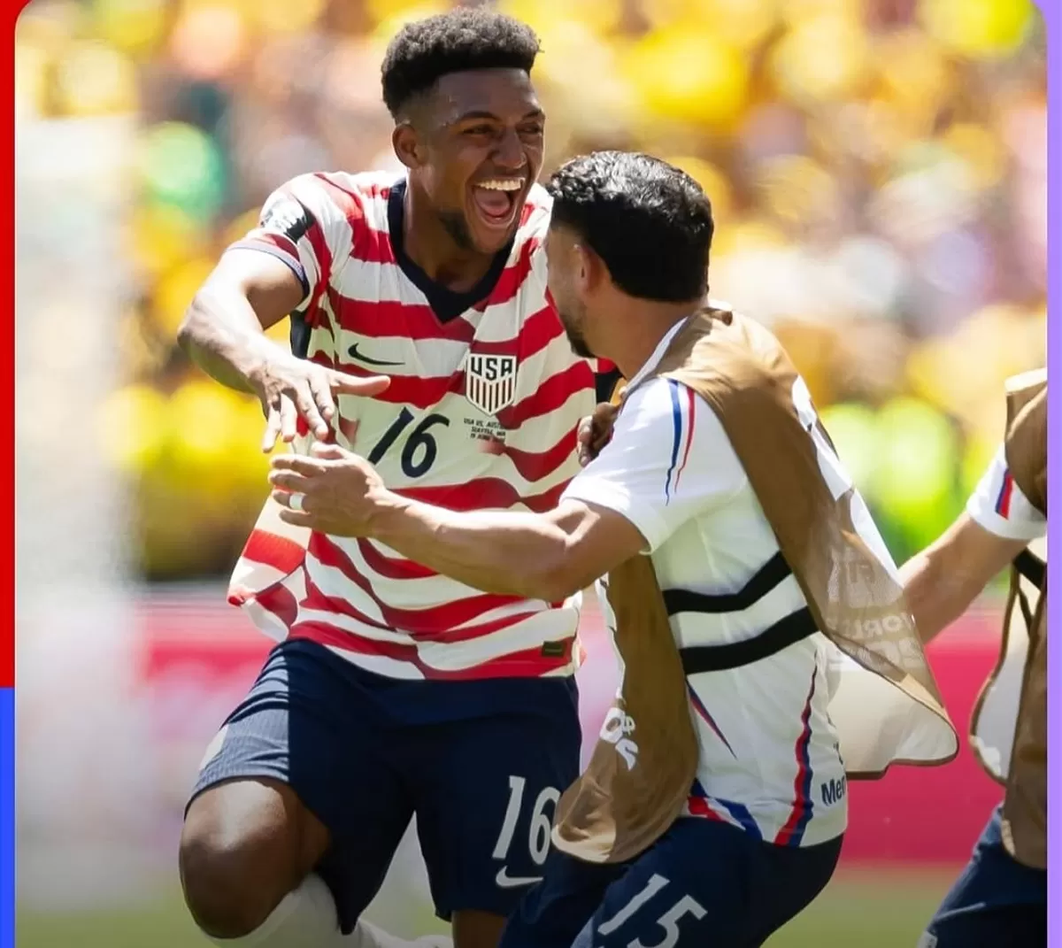 Pemain Amerika Serikat merayakan gol mereka ke gawang Australia. (Instagram @fifaworldcup)