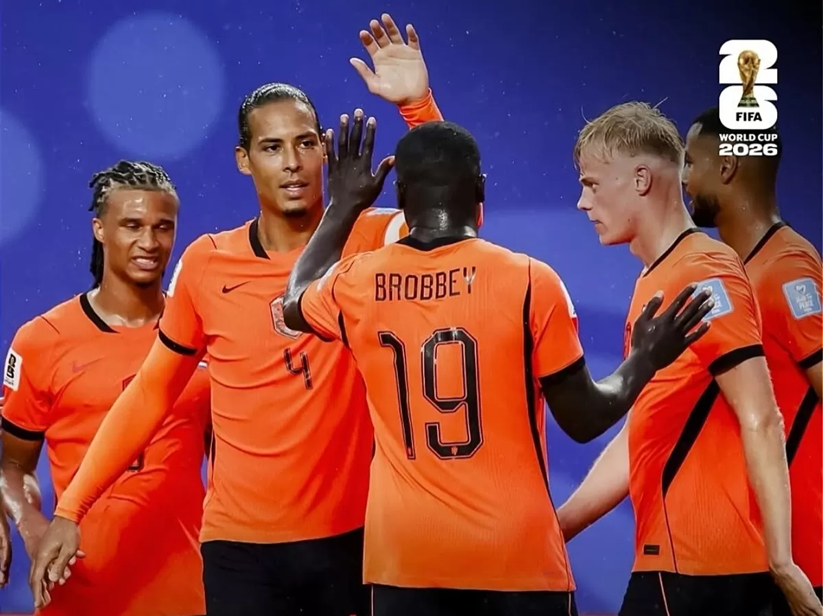 Pemain Belanda merayakan gol mereka ke gawang Tunisia. (Instagram @fifaworldcup)