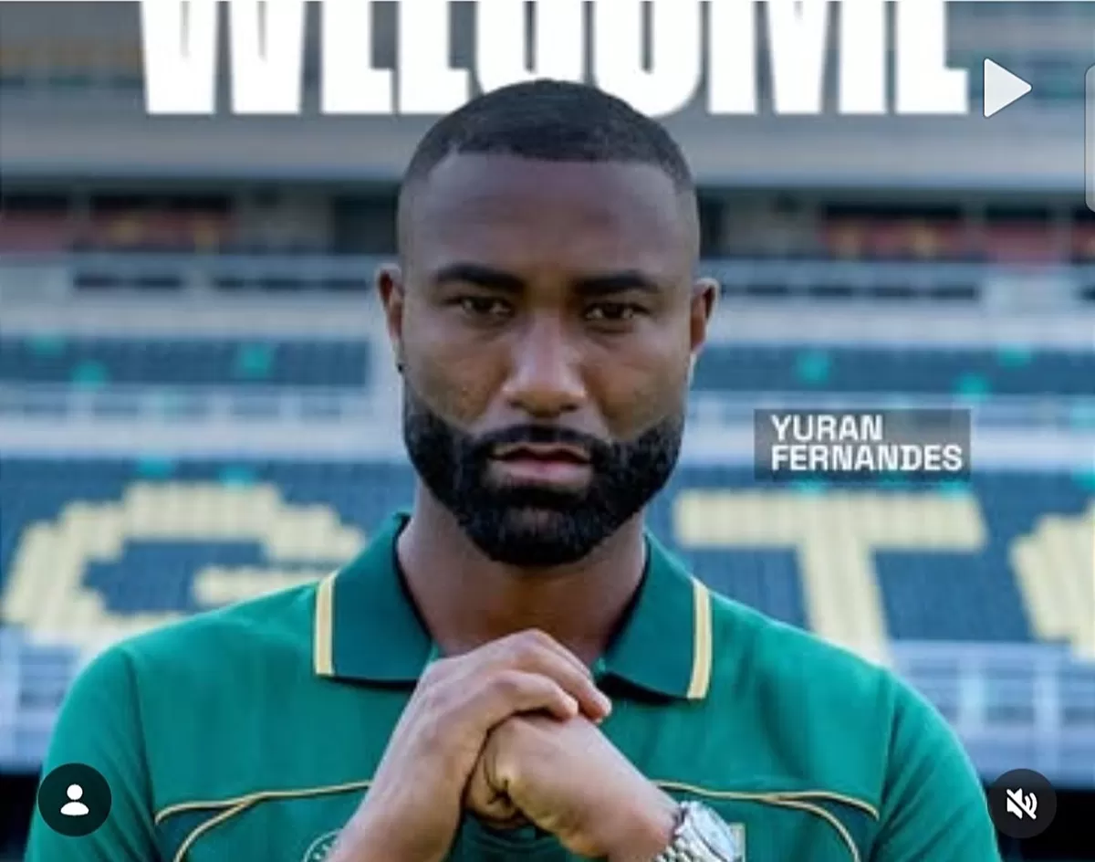 Yuran Fernandes. (Instagram @officialpersebaya)