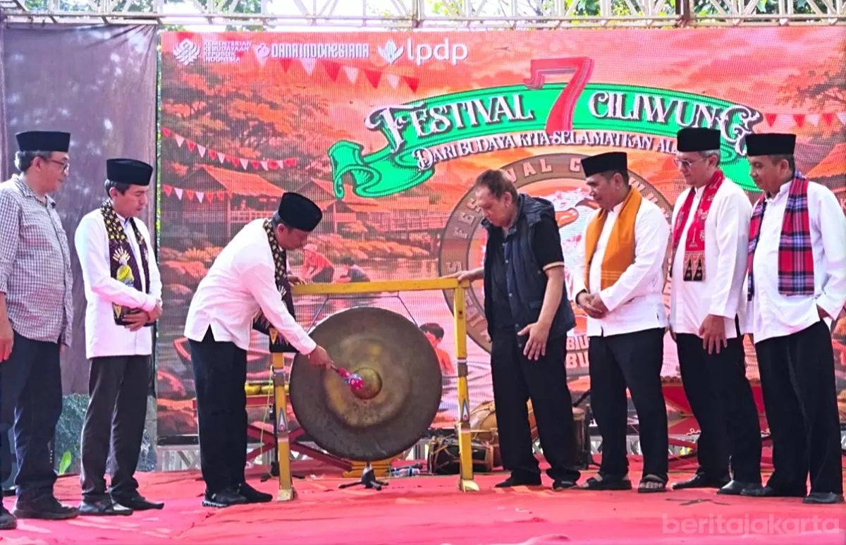 Pembukaan Festival Ciliwung di Condet, Jakarta Timur. (beritajakarta)
