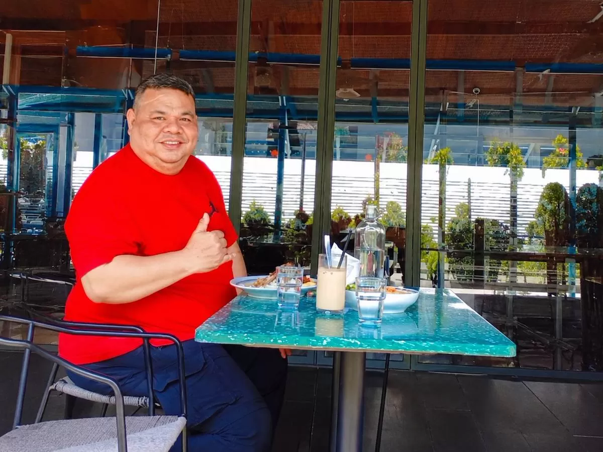 Adam Noviar : Wheels Coffee Roasters Juanda menjadi pilihan menikmati makan siang sekaligus kopi saat berkunjung ke kawasan Dago, Bandung. (Poto Pribadi)