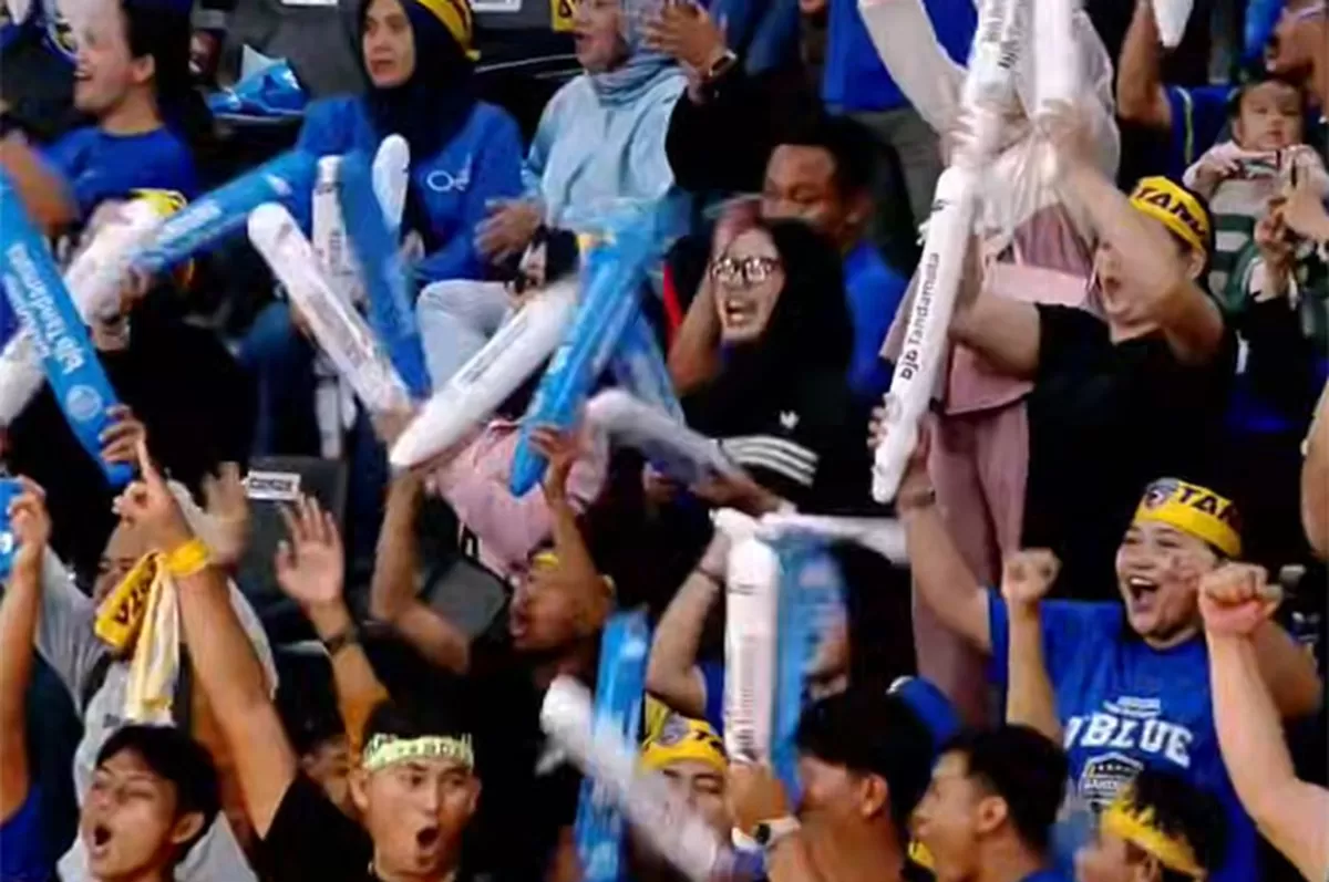 Bandung BJB Tandamata tampil dominan atas Jakarta Livin Mandiri pada laga penutup hari kedua Proliga 2026 sektor putri Seri Pontianak, 9 Januari 2026. (Tangkapan layar Moji TV)