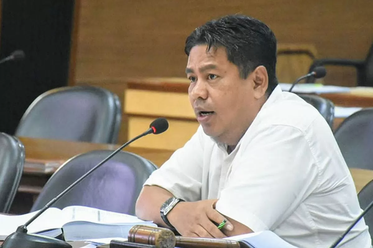 Anggota DPRD Kota Tasikmalaya Fraksi PDI Perjuangan, Kepler Sianturi, menyoroti transparansi dan efisiensi anggaran PJU yang mencapai puluhan miliar rupiah per tahun. (Dok. Pribadi)