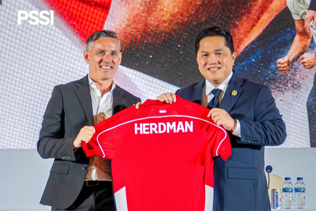 Pelatih Timnas Indonesia John Herdman disebut akan terbang ke Eropa guna bertemu pemain diaspora demi memperkuat skuad Garuda. (Dok. PSSI)