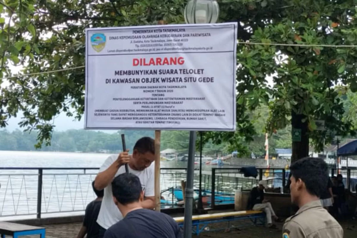 Pemkot Kota Tasikmalaya melalui Disporabudpar Kota Tasikmalaya&nbsp;melarang Telolet di Obyek Wisata Situ Gede, sejak Minggu 19 Januari 2026. (Dok. Asep M.S)