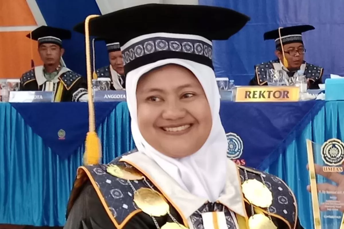 Rektor Universitas Muhammadiyah Tasikmalaya (UMTAS), Neni Nuraeni, M.Kep., Ns., Kep. Mat., menyebut UMTAS menargetkan 20 program studi dan 5.000 mahasiswa pada 2027. (Dok. Asep M.S)