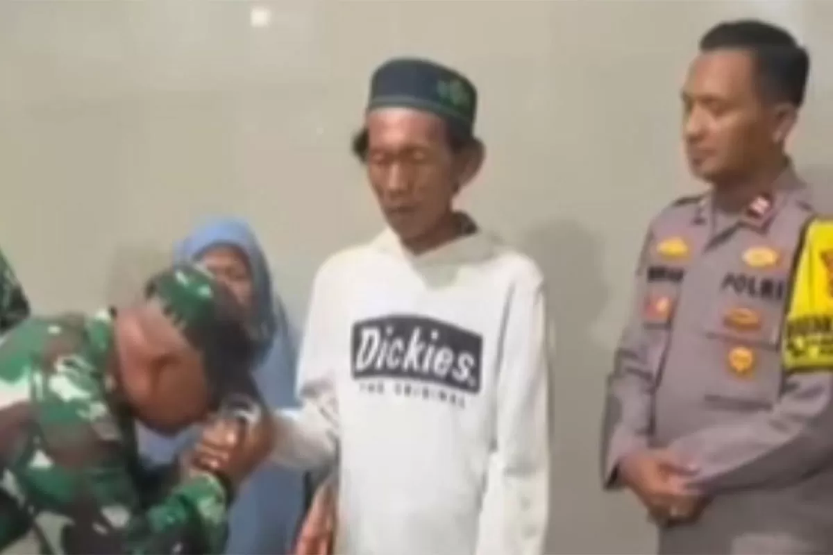 Kasus Pedagang Es Jadul berakhir damai setelah tudingan Bahan Spons terbukti keliru dan Polisi Minta Maaf secara terbuka. (Instagram/pembasmii.kehaluan)