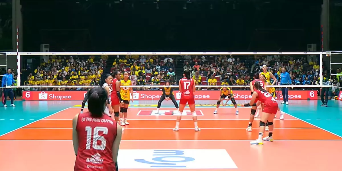 Simak Hasil pertandingan Proliga 2026 putri Seri Gresik secara lengkap, dominasi Gresik Phonska Plus saat menundukkan Medan Falcons 3-0,&nbsp;Minggu, 1 Februari 2026 malam WIB. (Tangkapan layar Moji TV)