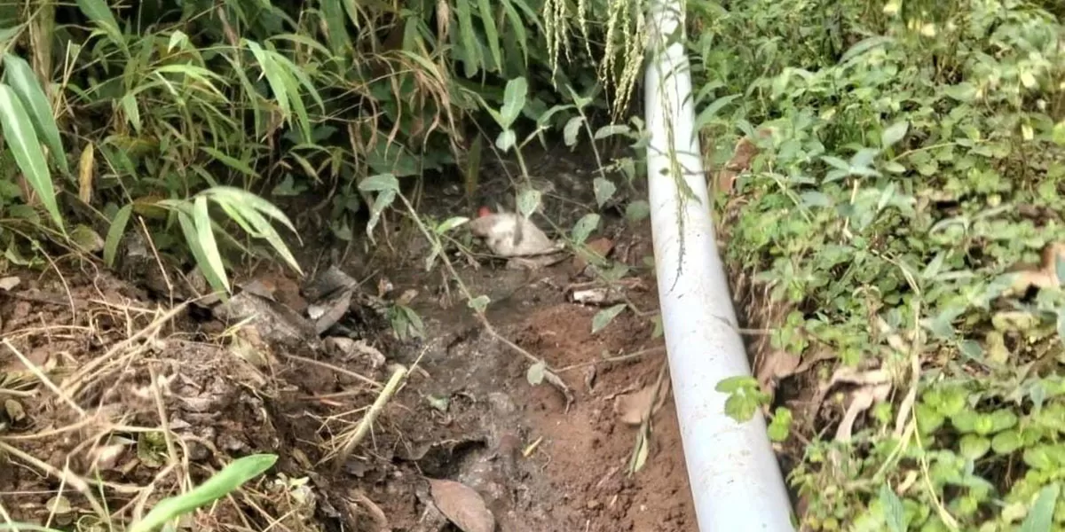 Kondisi saluran pembuangan limbah MBG yang dikeluhkan warga Jalan Kaum Kaler, Taraju, Kabupaten Tasikmalaya. (Dok. DFK)