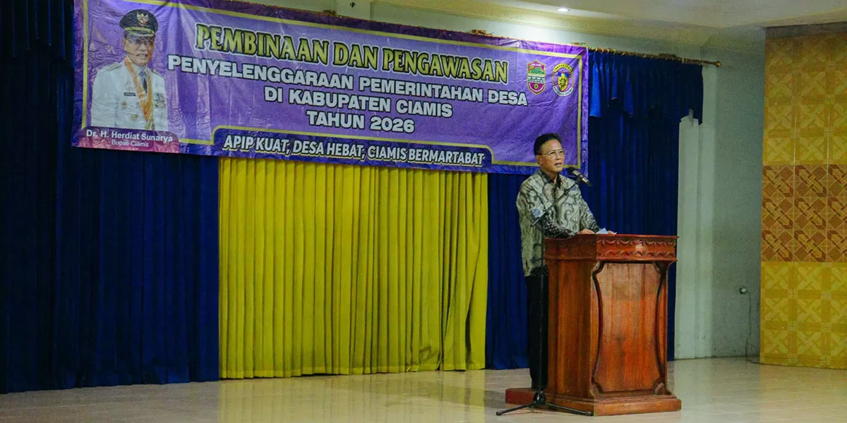 Bupati Ciamis Herdiat Sunarya soroti Tata Kelola Keuangan Desa dan Aset Desa pada Pembinaan Desa Purwadadi, pada&nbsp;Kamis 12 Februari 2026. (Dok. Prokopim Ciamis)