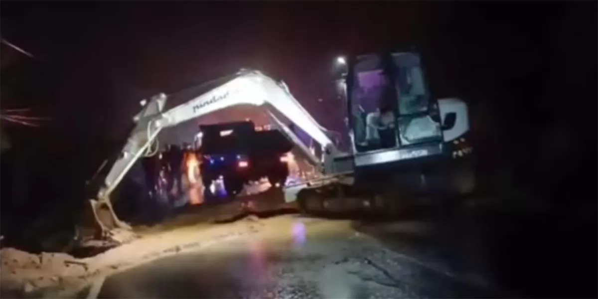 Bencana Majalengka sebabkan longsor Cikebo dan Banjir Majalengka, 14 titik terdampak dalam semalam,&nbsp;pada Rabu malam, 11 Februari 2026.&nbsp; (Dok. BPBD Majalengka)