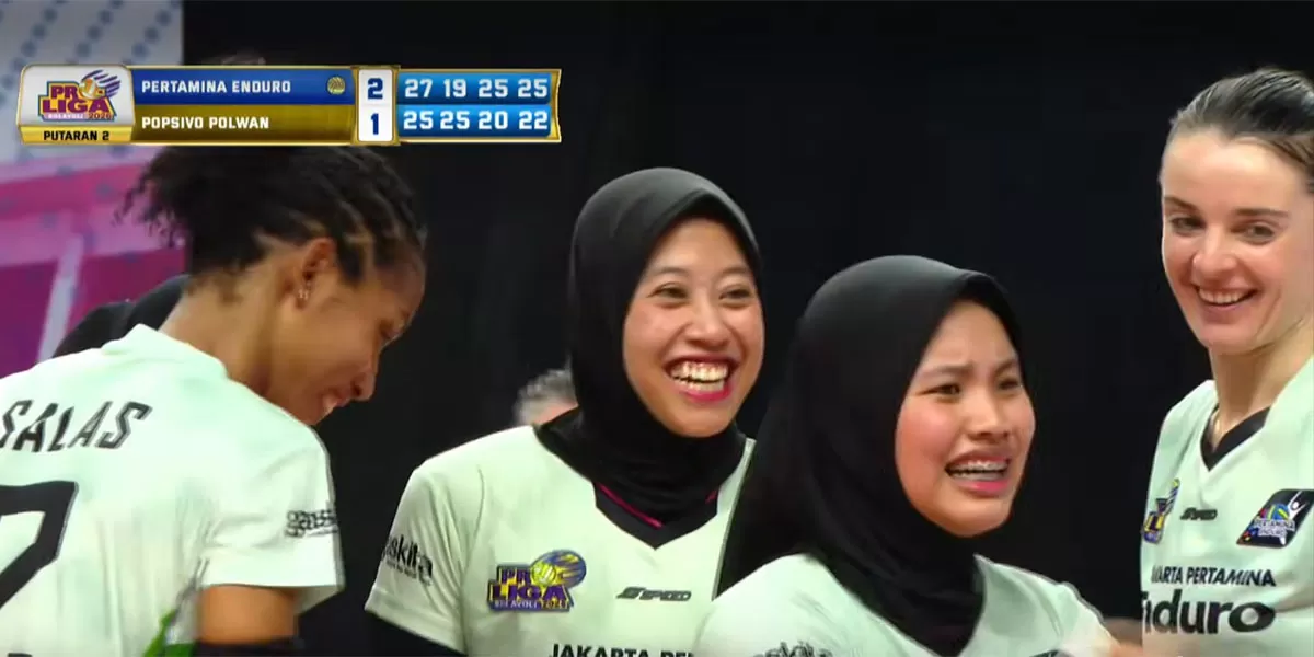 Hasil Proliga 2026 putri seri Bojonegoro&nbsp;hari ini, Minggu 15 Februari 2026, Jakarta Pertamina Enduro atasi Jakarta Popsivo Polwan dan kukuh di klasemen. (Tangkapan layar Moji TV)