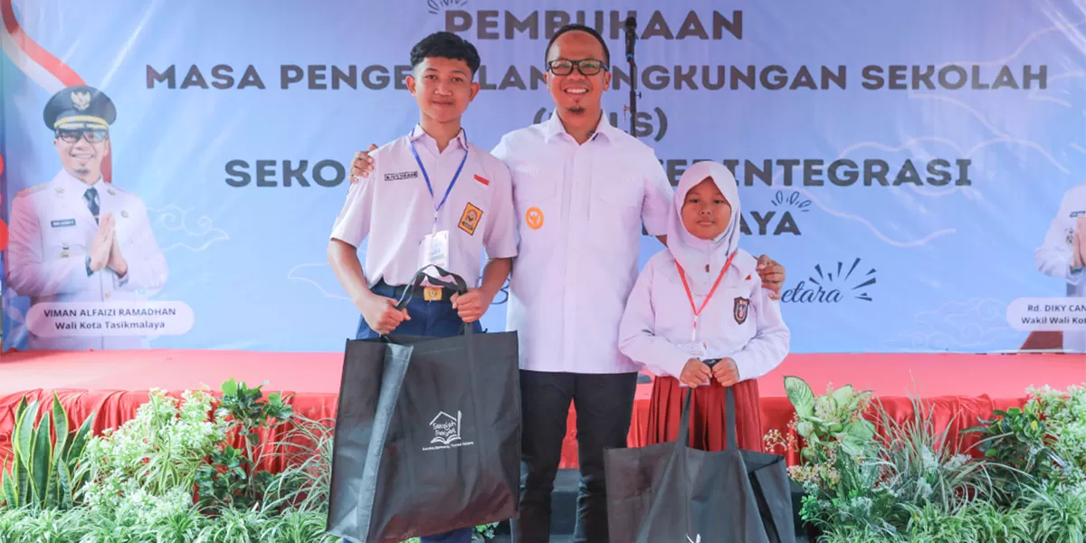 Sekolah Rakyat hadir sebagai pendidikan gratis berasrama bagi anak keluarga prasejahtera, terintegrasi Tasik Pintar Kota Tasikmalaya untuk memutus rantai kemiskinan dan mencetak generasi unggul. (Dok. Diskominfo Kota Tasikmalaya)