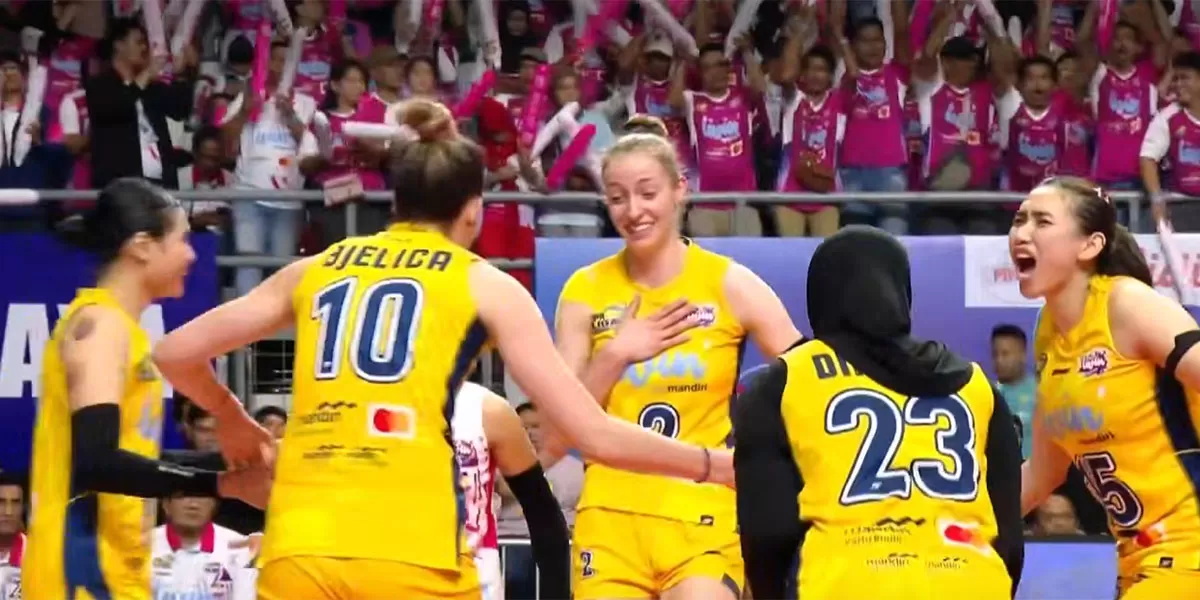 Hasil Proliga 2026 putri, Jakarta Electric PLN Mobile menekuk Jakarta Livin Mandiri 3-0, membuat Livin Mandiri harus mengubur harapan ke final four musim ini. (Tangkapan layar Moji TV)