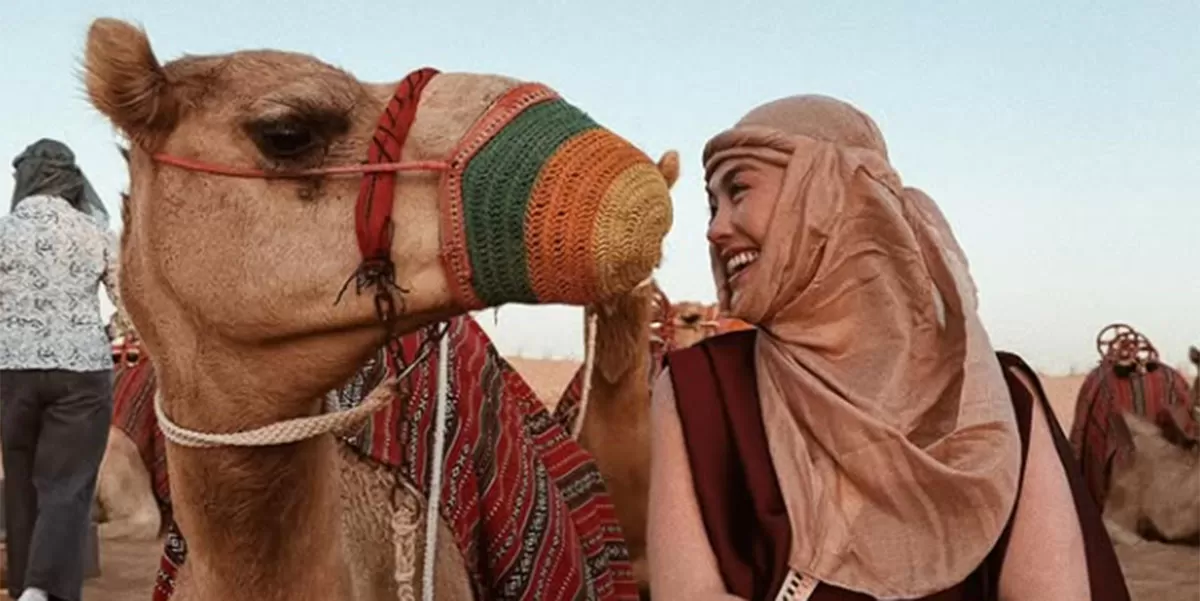 Menyoroti penuturan artis, Agnez Monica ihwal kondisinya selama di Dubai, UEA saat wilayah tersebut dalam ketegangan konflik di Timur Tengah. (Instagram.com/@agnezmo)