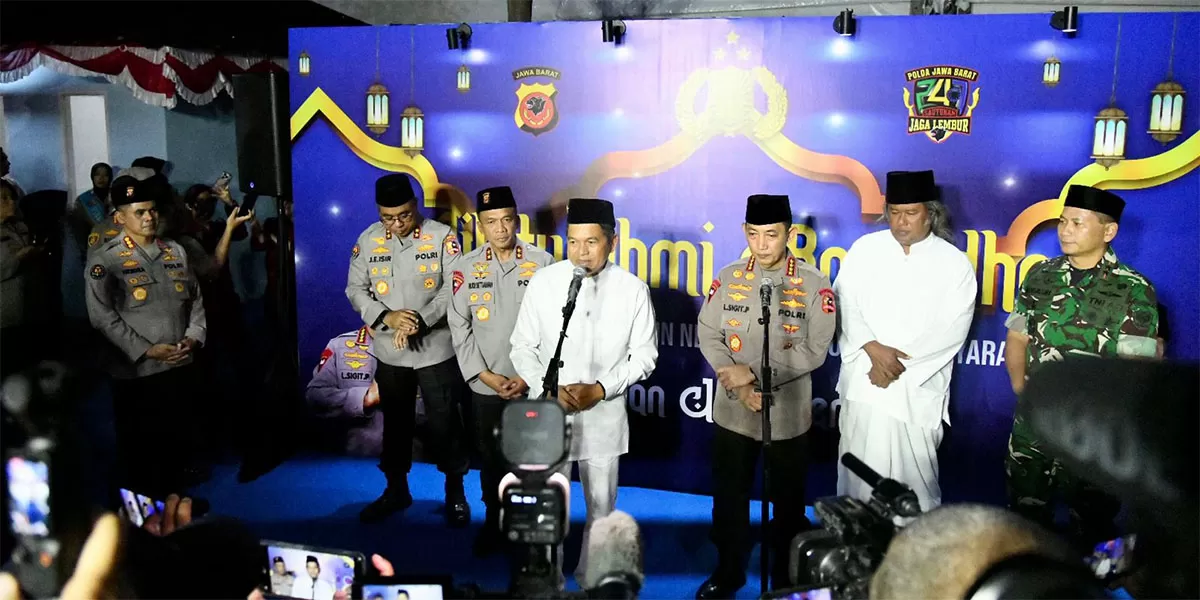 Kapolri Listyo Sigit Prabowo memuji langkah Dedi Mulyadi yang melarang siswa naik motor ke sekolah sebagai upaya membangun disiplin pelajar. (Dok. Humas Jabar)