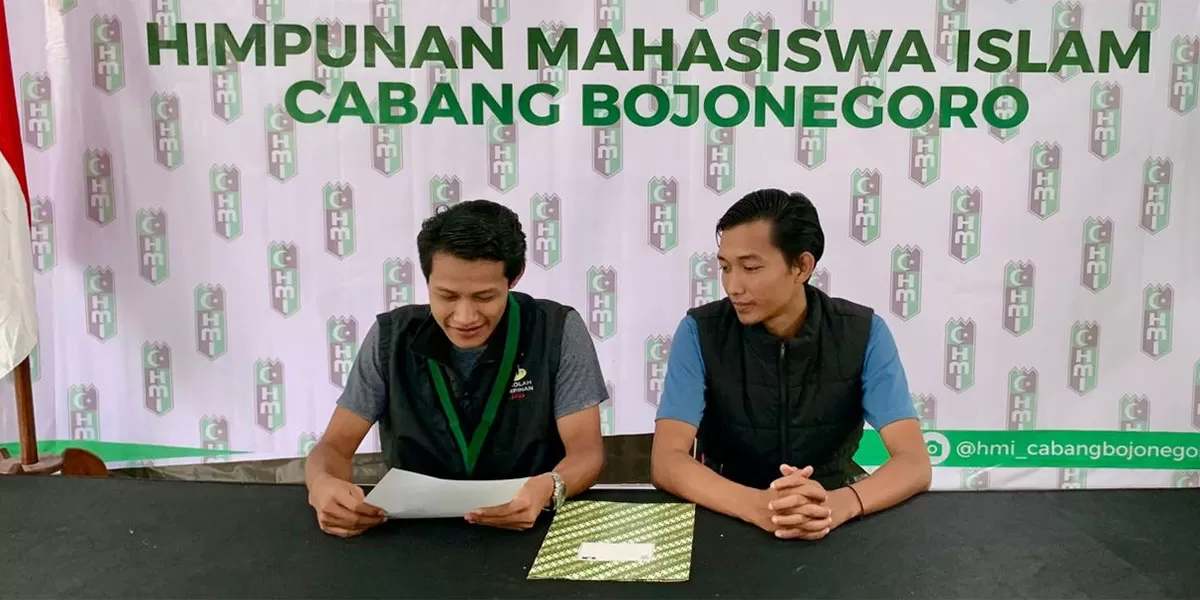 HMI Bojonegoro membawa dugaan penghambatan informasi publik oleh PT ADS ke Ombudsman RI sebagai bentuk kontrol transparansi layanan publik. (Dok. HMI Bojonegoro)