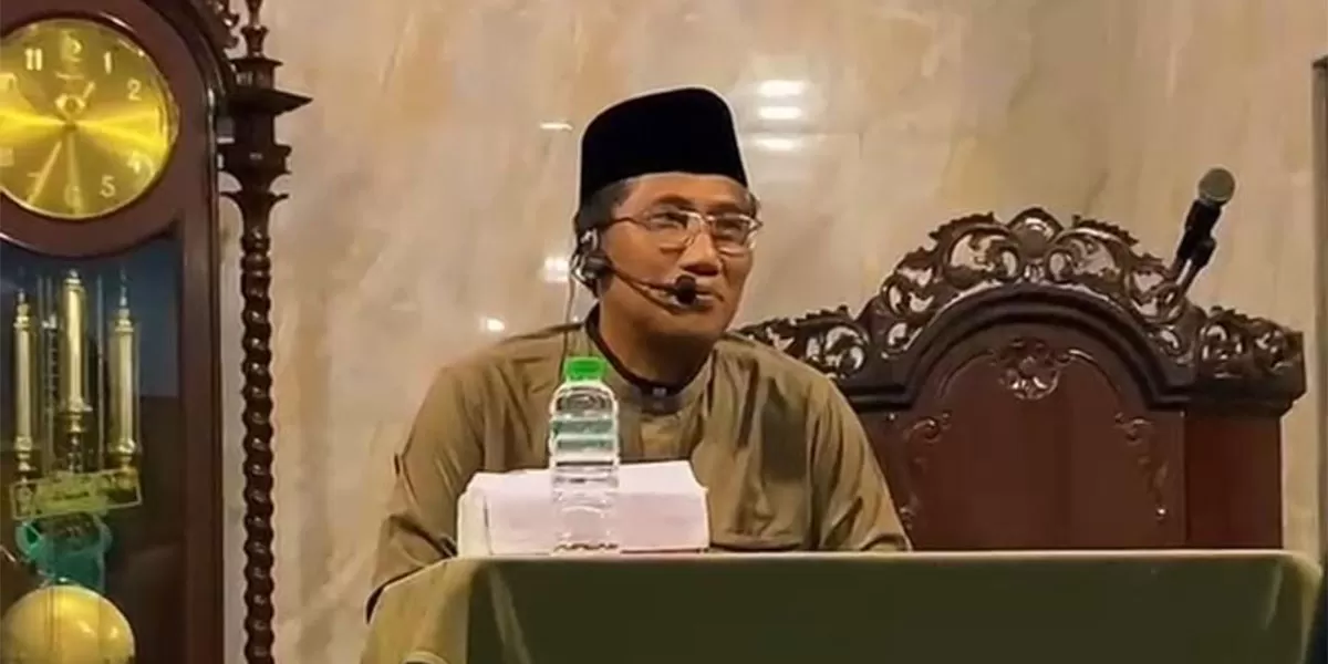 Ceramah itikaf Masjid Agung Panumbangan oleh Didi Sukardi mengajak jamaah memaksimalkan ibadah di malam Ramadan untuk meraih Lailatul Qadar,&nbsp;pada Kamis, 12 Maret 2026,&nbsp;malam WIB. (Dok. KDS)