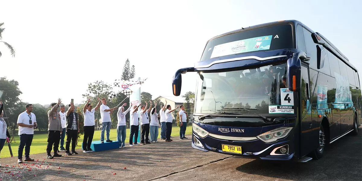 Mudik gratis Pupuk Kujang bantu pedagang cuanki hemat biaya jutaan rupiah dan mudik lebih nyaman bersama keluarga. (Dok. AMS)