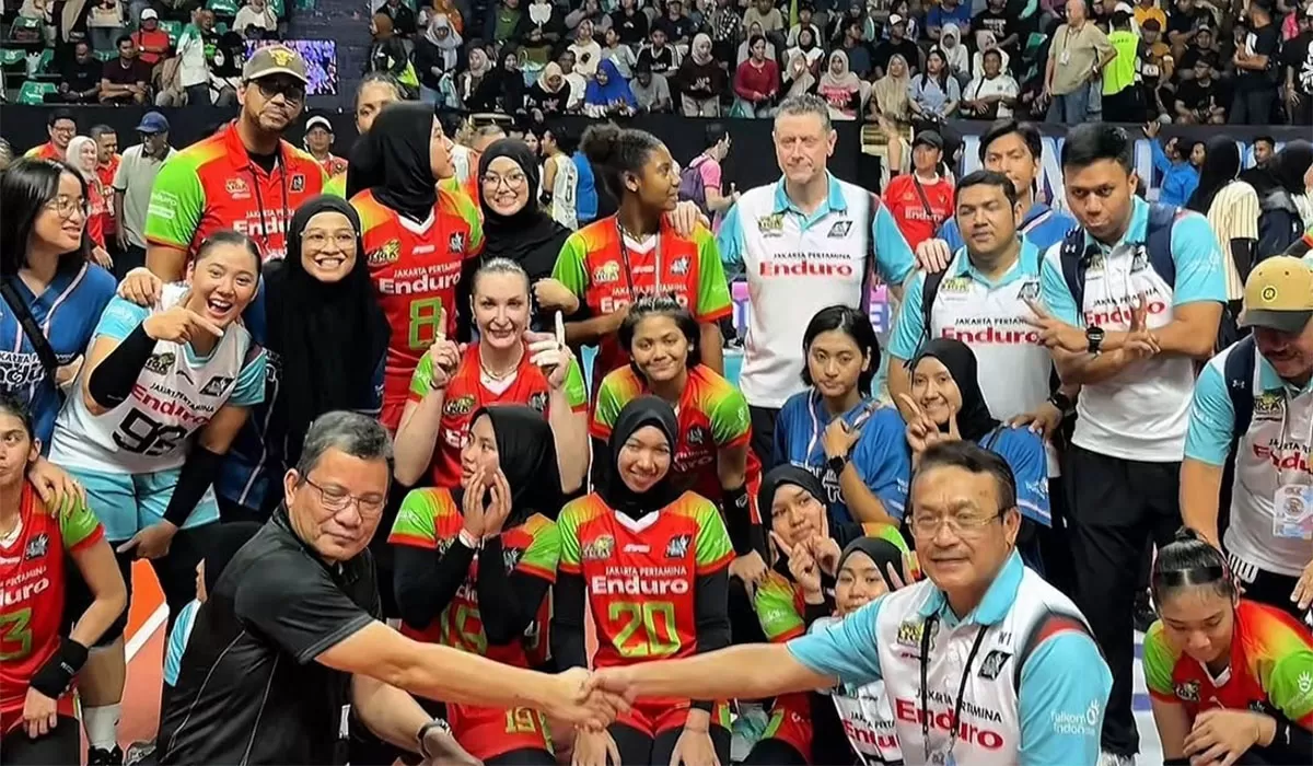 Dominasi Jakarta Pertamina Enduro di seri Solo berbuah gelar Juara Putaran 1 final four Proliga 2026. Megawati dkk sukses bekuk Gresik Phonska Plus. (Instagram/mojisports)