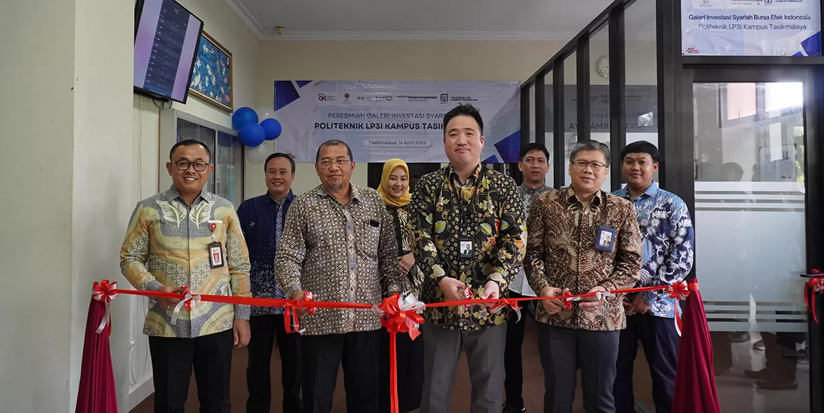 OJK) Tasikmalaya resmi meluncurkan Galeri Investasi Syariah di Politeknik LP3I Tasikmalaya, Selasa (14/4/2026). Kolaborasi strategis ini bertujuan memperkuat literasi pasar modal syariah sekaligus membentengi mahasiswa dari ancaman investasi ilegal. (Dok. OJK Tasikmalaya)