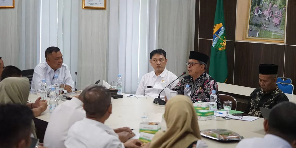 Wabup Tasikmalaya berupaya memperkuat SDM daerah dengan target meniadakan kasus anak tidak sekolah di Kabupaten Tasikmalaya. (Dok. Dishubkominfo)