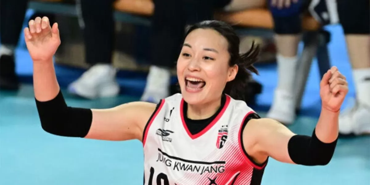 Kejutan besar di Liga Voli Korea! Sempat pensiun dari Jung Kwan Jang Red Sparks, Pyo Seung Ju kini resmi berseragam Heungkuk Life Insurance Pink Spiders demi tantangan terakhir kariernya. (Dok. Kovo)