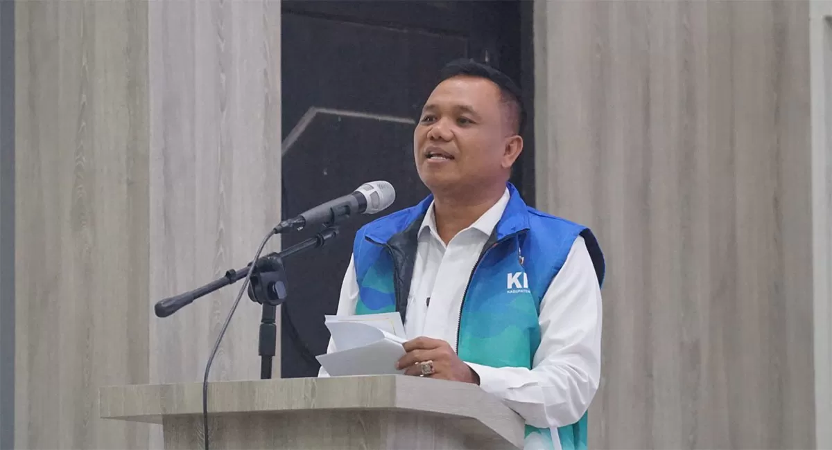 Wakil Bupati Asep Sopari Al-Ayubi saat menghadiri Musyawarah Daerah (Musda) XVI KNPI Kabupaten Tasikmalaya di Aula Pendopo Baru, Kamis (23/04/2026). (Dok. Dishubkominfo)