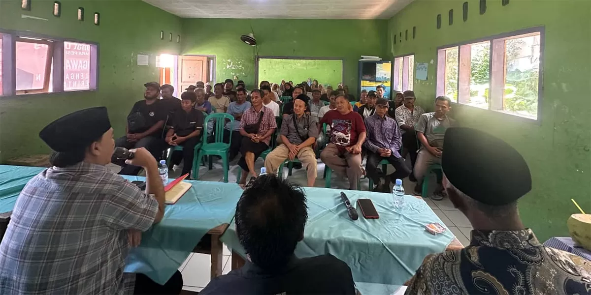 Anggota DPRD Jabar Arip Rachman dalam kegiatan pengawasan penyelenggaraan pemerintahan di Madrasah Baiturrahman Desa Cipatujah, Kecamatan Cipatujah, Kabupaten Tasikmalaya, Minggu, 12 April 2026. (Dok. DFK)