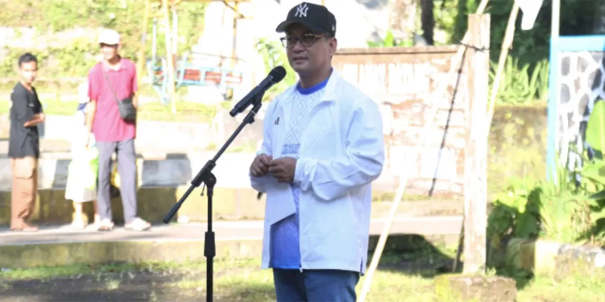 Bupati Tasikmalaya Cecep Nurul Yakin saat penutupan acara, Minggu (26/4/2026), menegaskan tragedi Gunung Galunggung kini menjadi kekuatan baru pariwisata dan budaya. (Dok. Dishubkominfo)
