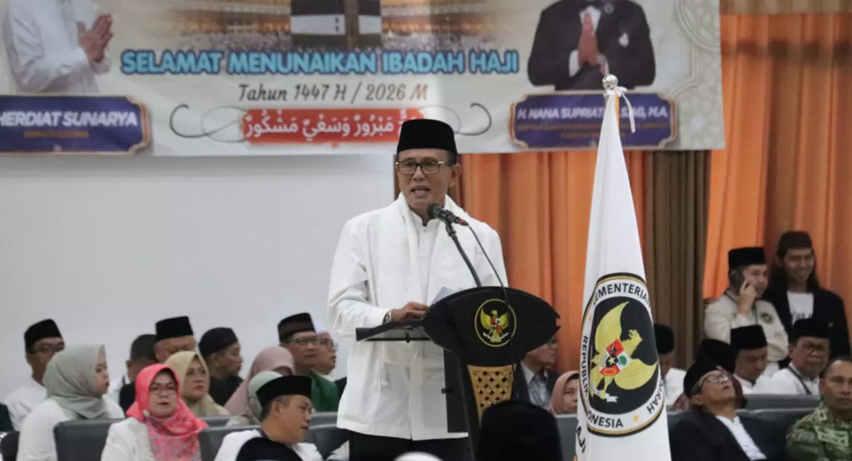 Bupati Ciamis H.Herdiat Sunarya lepas 417 Jemaah Calon Haji Kloter 31 KJT menuju Embarkasi Indramayu, Kamis (14/05/2026). (Dok. Prokopim Ciamis)