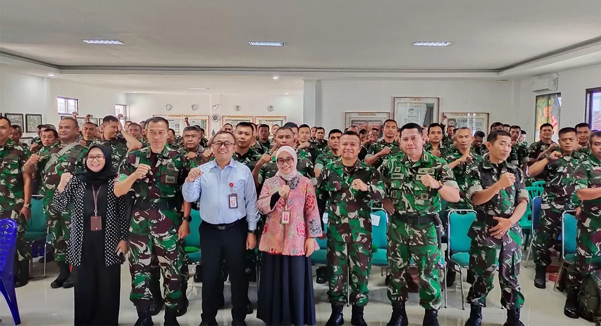 Lawan judi online dan pinjol ilegal! Kodim 0612/Tasikmalaya bersama OJK perkuat sinergi berantas kejahatan keuangan digital di momen Harkitnas 2026. (Dok. AMS)