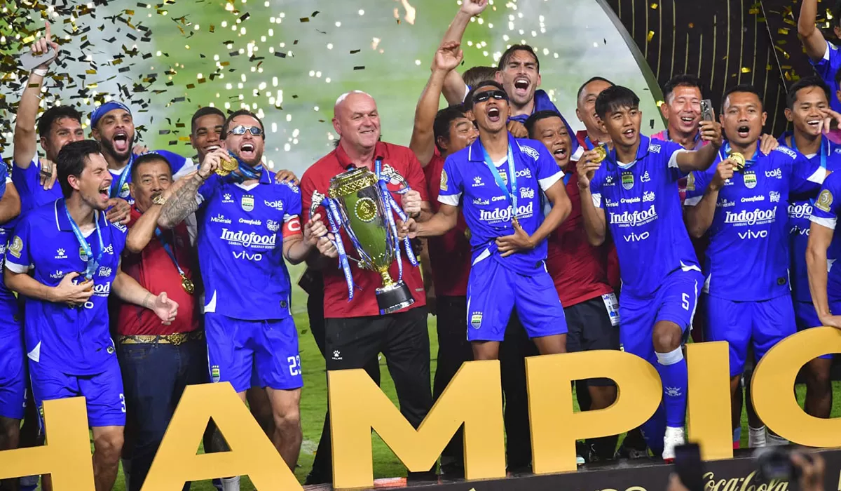 Persib juara Persib setelah finis 79 poin di GBLA! Cek jadwalnya hari ini, rute konvoi BRI Super League bakal lintasi titik bersejarah Kota Bandung untuk rayakan kemenangan di Kota Bandung. (Dok. Humas Jabar)