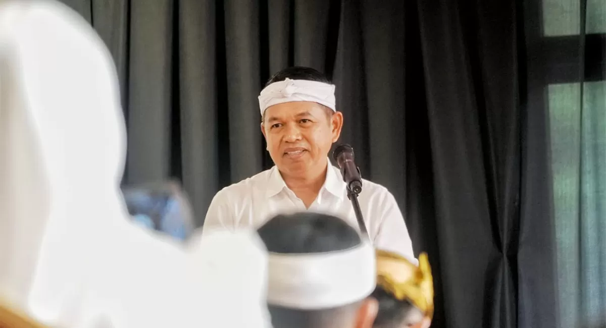 Ketegasan Dedi Mulyadi dalam menutup celah budaya titip-menitip pada penerimaan siswa baru sekolah unggulan lewat pendaftaran SPMB Jabar 2026. (Dok. Humas Jabar)