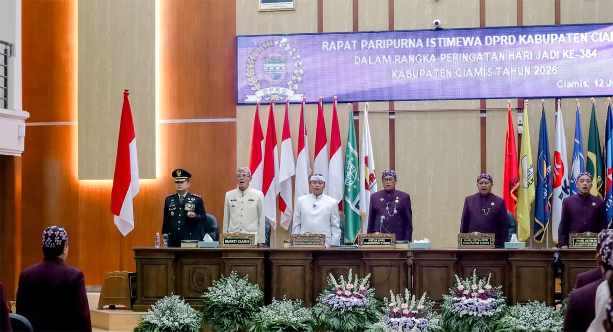 Hari Jadi Kabupaten Ciamis 2026 berlangsung meriah melalui Ngarak Pataka dan serta capaian WTP 13 kali yang disampaikan pada&nbsp;Sidang Istimewa DPRD, Jumat, 12 Juni 2026. (Dok. Kominfo Ciamis)