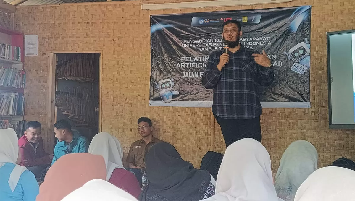 UPI Tasikmalaya bersama Komunitas Ngejah melatih 56 guru PAUD memanfaatkan Artificial Intelligence untuk buku cerita anak. (Dok. Ruli Lesmana)