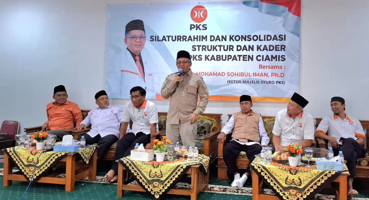 PKS Ciamis memperkuat konsolidasi menuju Pemilu 2029. Sohibul Iman mengingatkan pentingnya tiga pilar kekuatan kader. (Dok. PKS Ciamis)